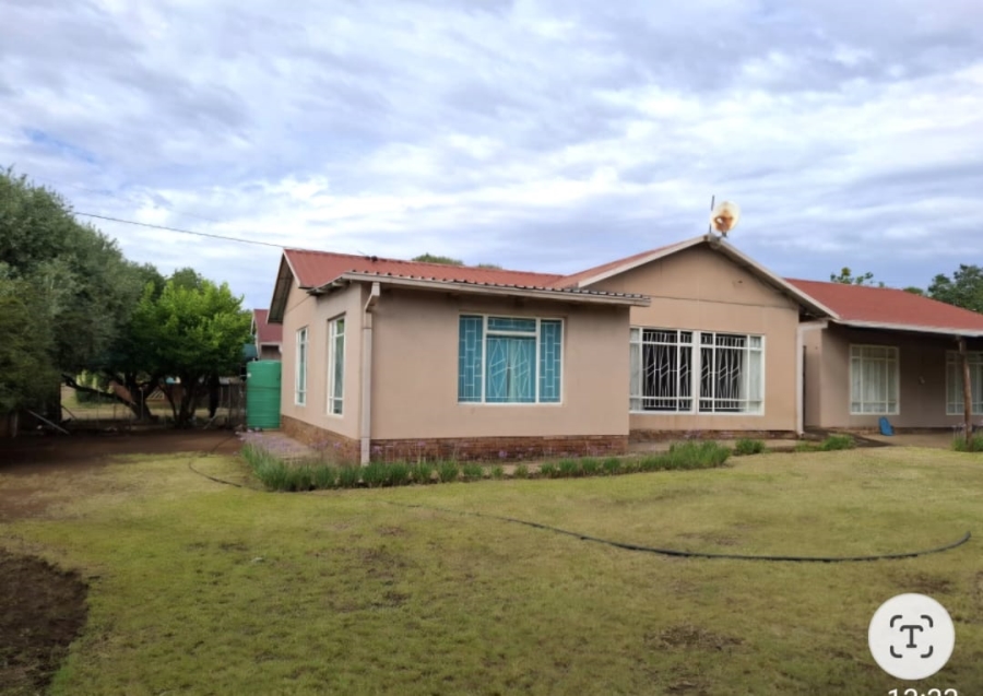 4 Bedroom Property for Sale in Bethulie Free State